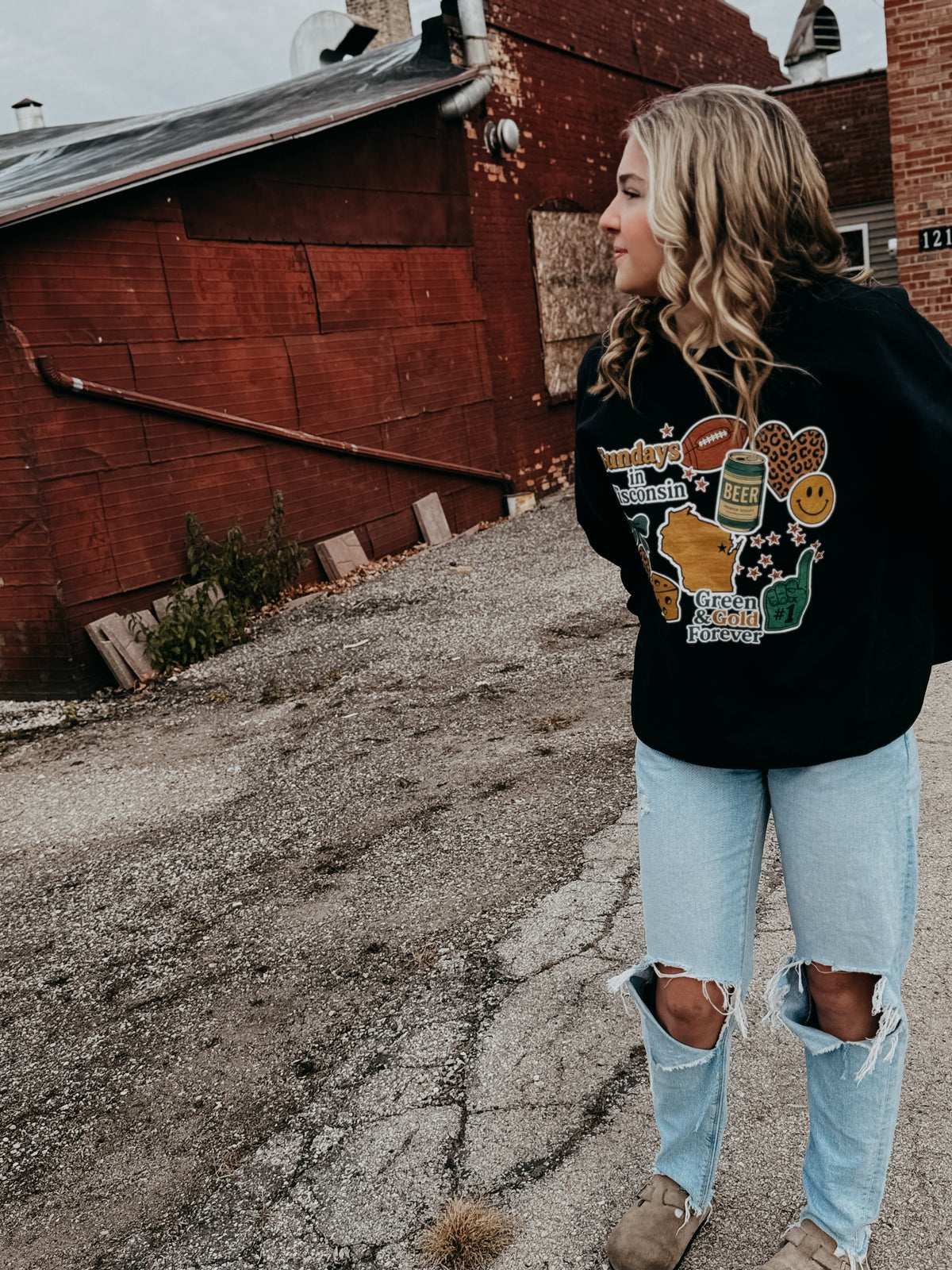 Wisconsin Sundays Crewneck
