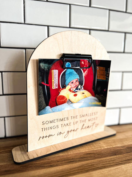 Maple Wood Engraved Shelf Decor - 10" Tall, 8" Wide, Clipboard Clip to Hold Picture, Handcrafted Boho Photo Sign, Laser Engraved Gift for Mom, Arched Design
