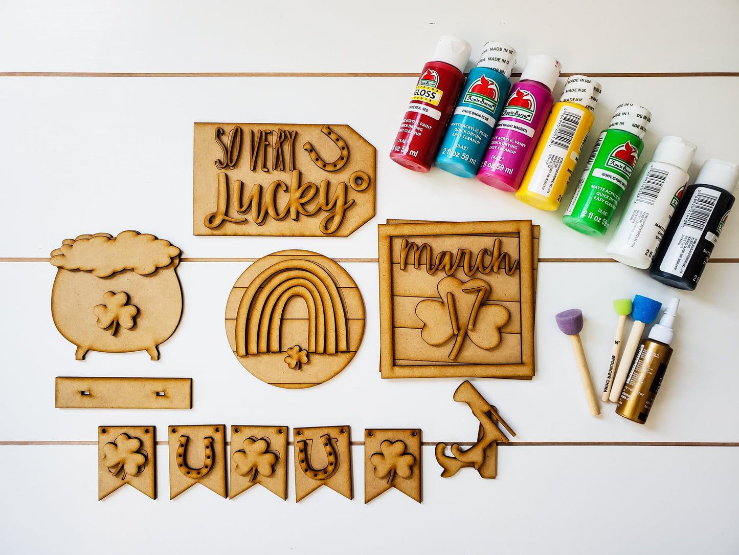 St. Patrick's Day Tiered Tray Decor | St. Patty's Day Tiered Tray Decor | Tiered Tray Decor Bundle | Tiered Tray Signs | Tiered Tray DIY Kit