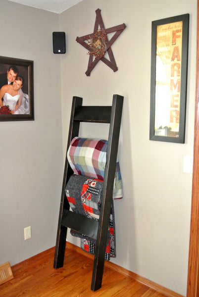 Distressed Rustic Farmhouse Wooden Blanket Ladder