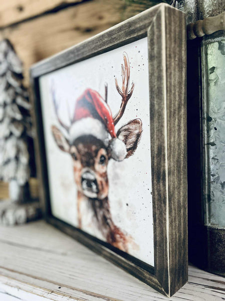 Cute Deer with Santa Hat Christmas Sign – Farmhouse Holiday Wall Décor