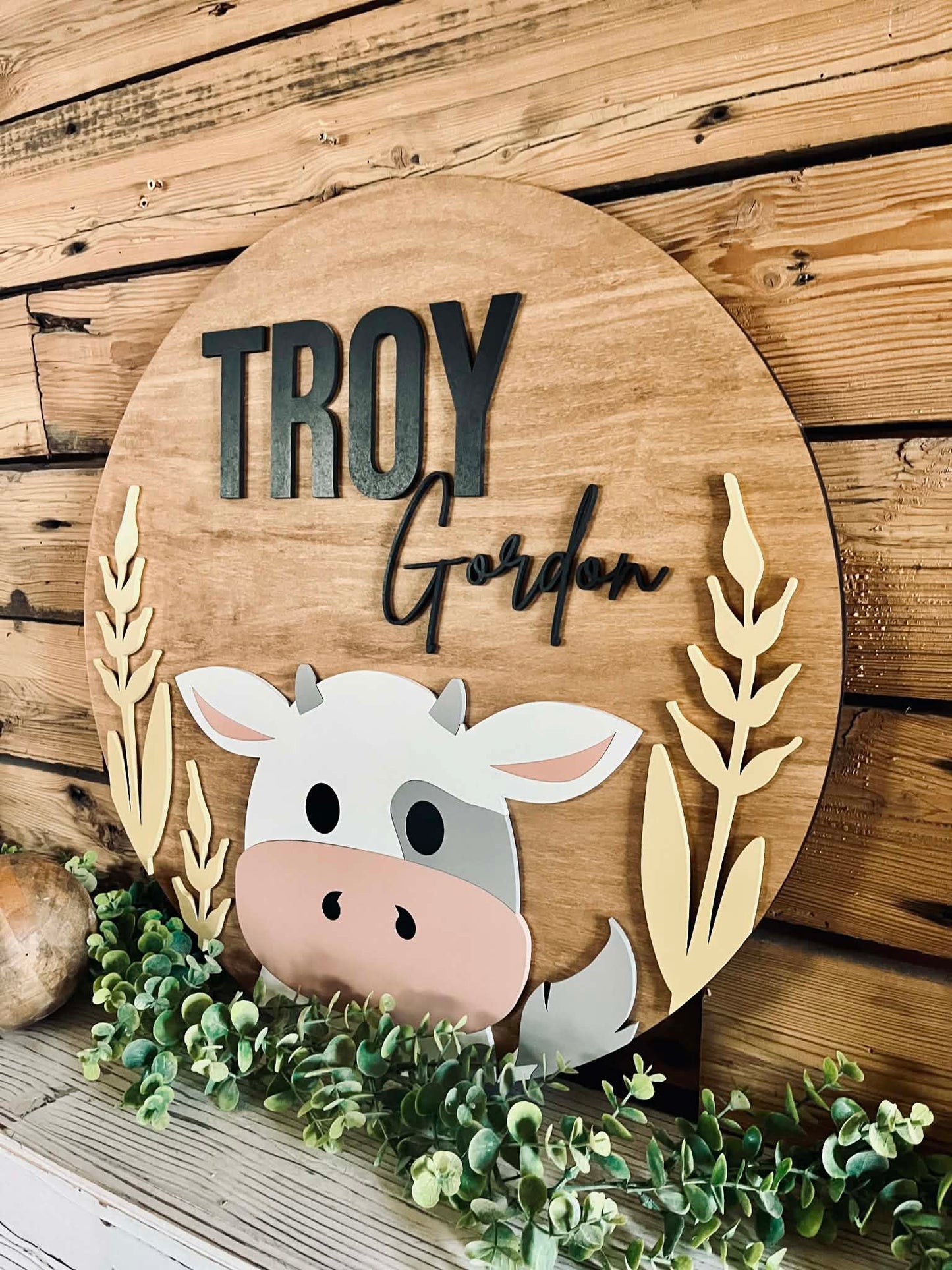 Personalized Cow Nursery Name Sign – Round Wood Wall Decor