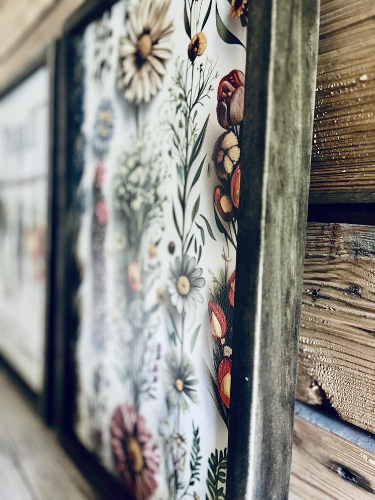 Vintage Flower Market Sign Set – Wildflower Wall Art – Botanical Framed Prints – Garden-Inspired Farmhouse Decor – UV Printed Wood Signs