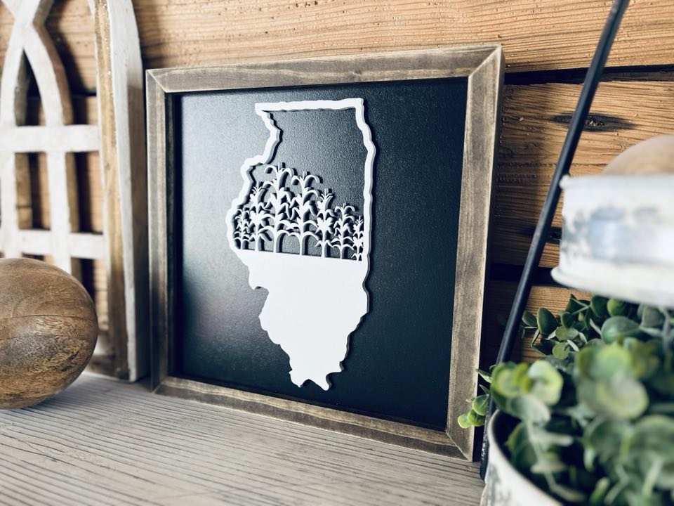 Illinois Sign with Corn Field | Small Shelf Decor