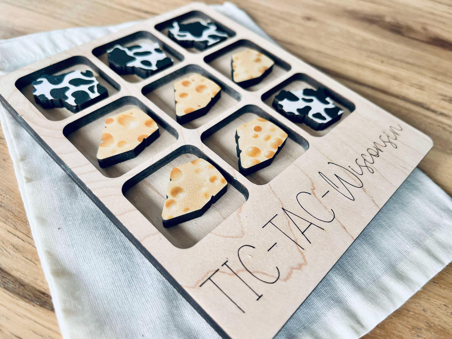Fun Wisconsin Tic Tac Toe Travel Game – Laser Cut Wood with Cheese & Cow Print Pieces