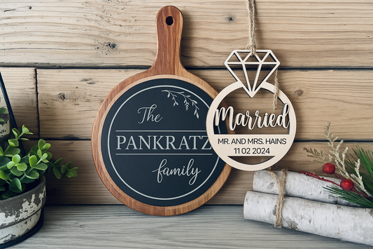 Personalized Wedding Gift Bundle – Custom Family Name Sign & Married Ornament – Newlywed Keepsake – Bridal Shower or Engagement Present