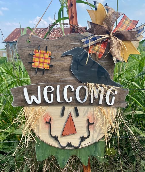 DIY Scarecrow Welcome Door Hanger Kit | Fall Craft Project | Rustic Autumn Decor