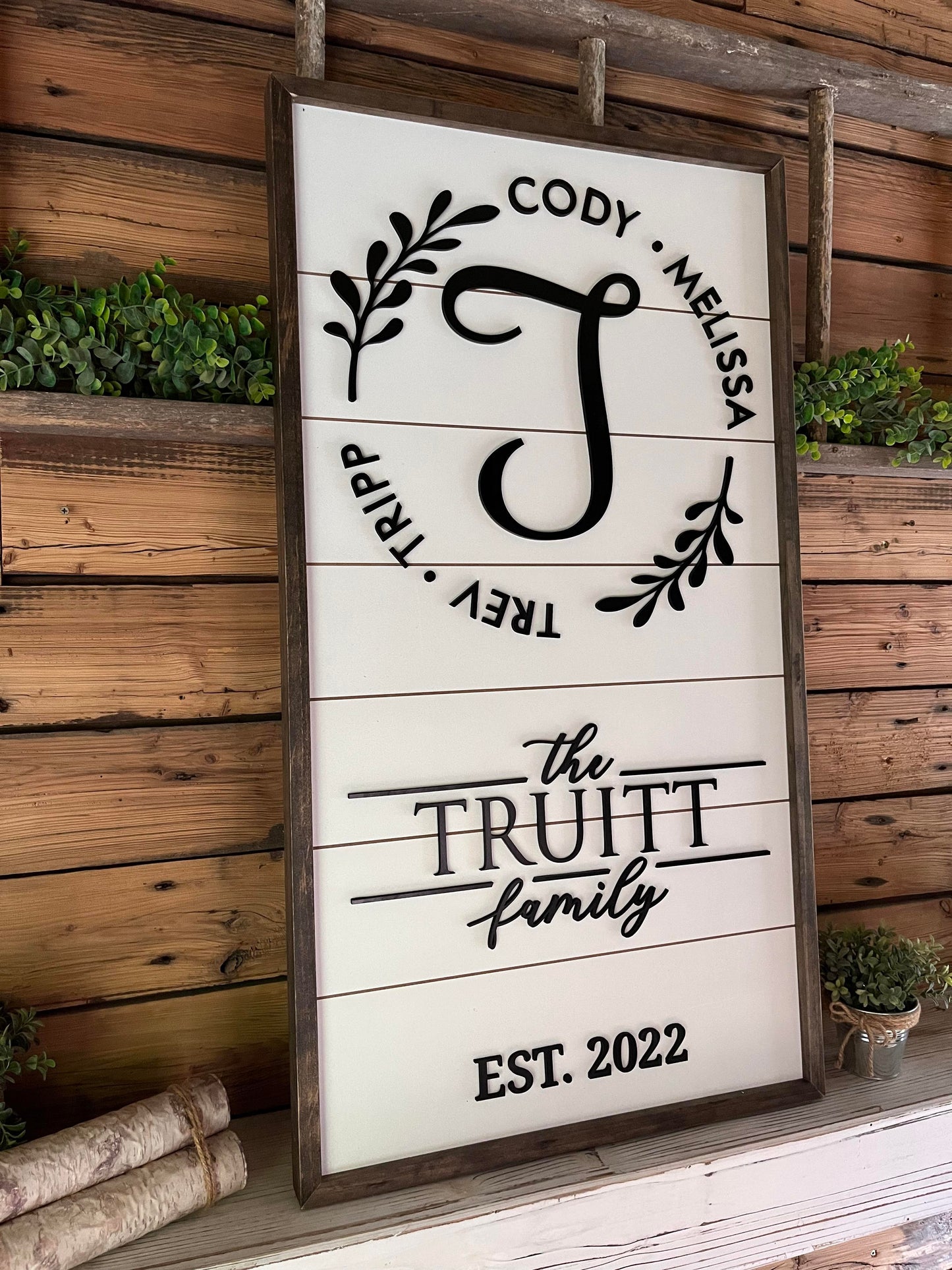 Personalized Raised Lettering Last Name Sign on Shiplap | Names in Wreath