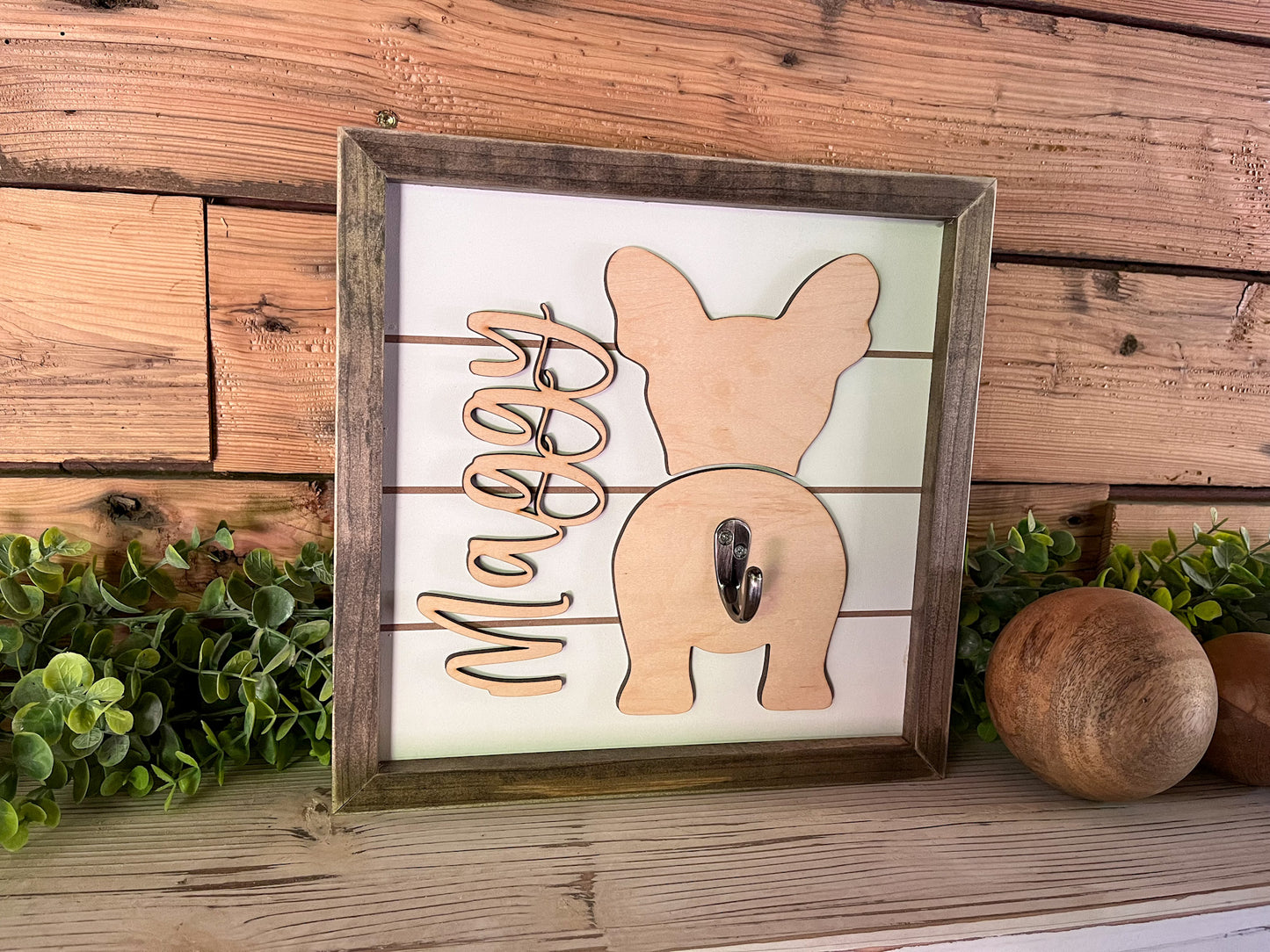Personalized Dog Leash Holder for Wall | Custom Dog Leash Hanger | Wall Mounted Dog Leash Holder