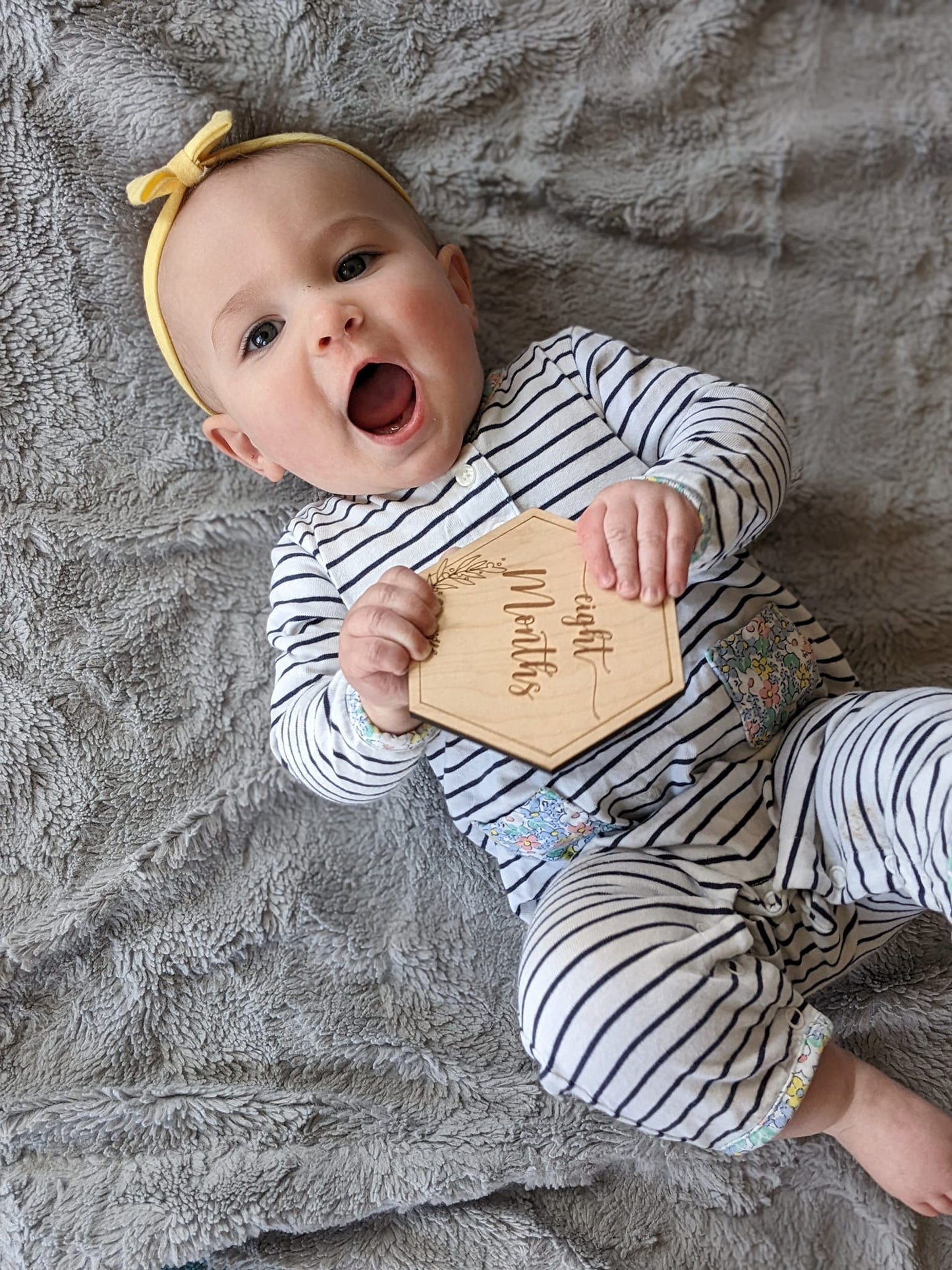 Monthly Milestone Discs for Baby Photos | Monthly Milestone Marker | Wood Month Sign